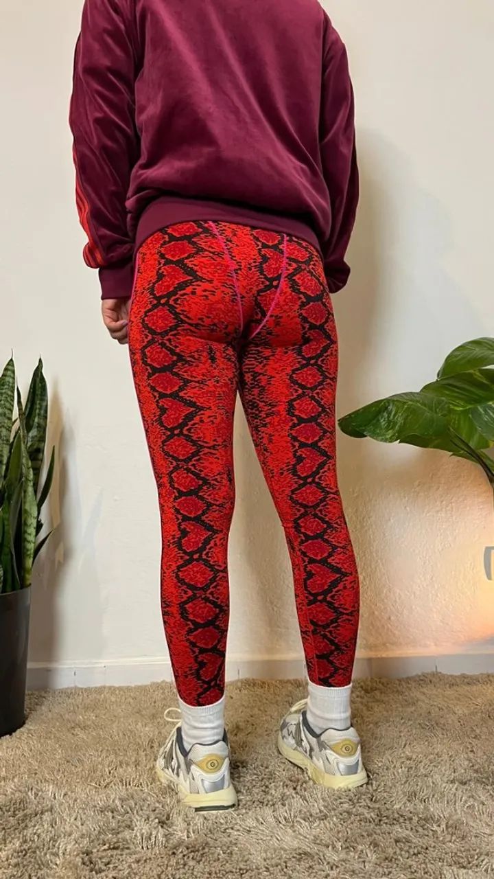 LEGGING ADIDAS HEART - COLLAB IVY PARK - Roupas - Vila Jacuí, São