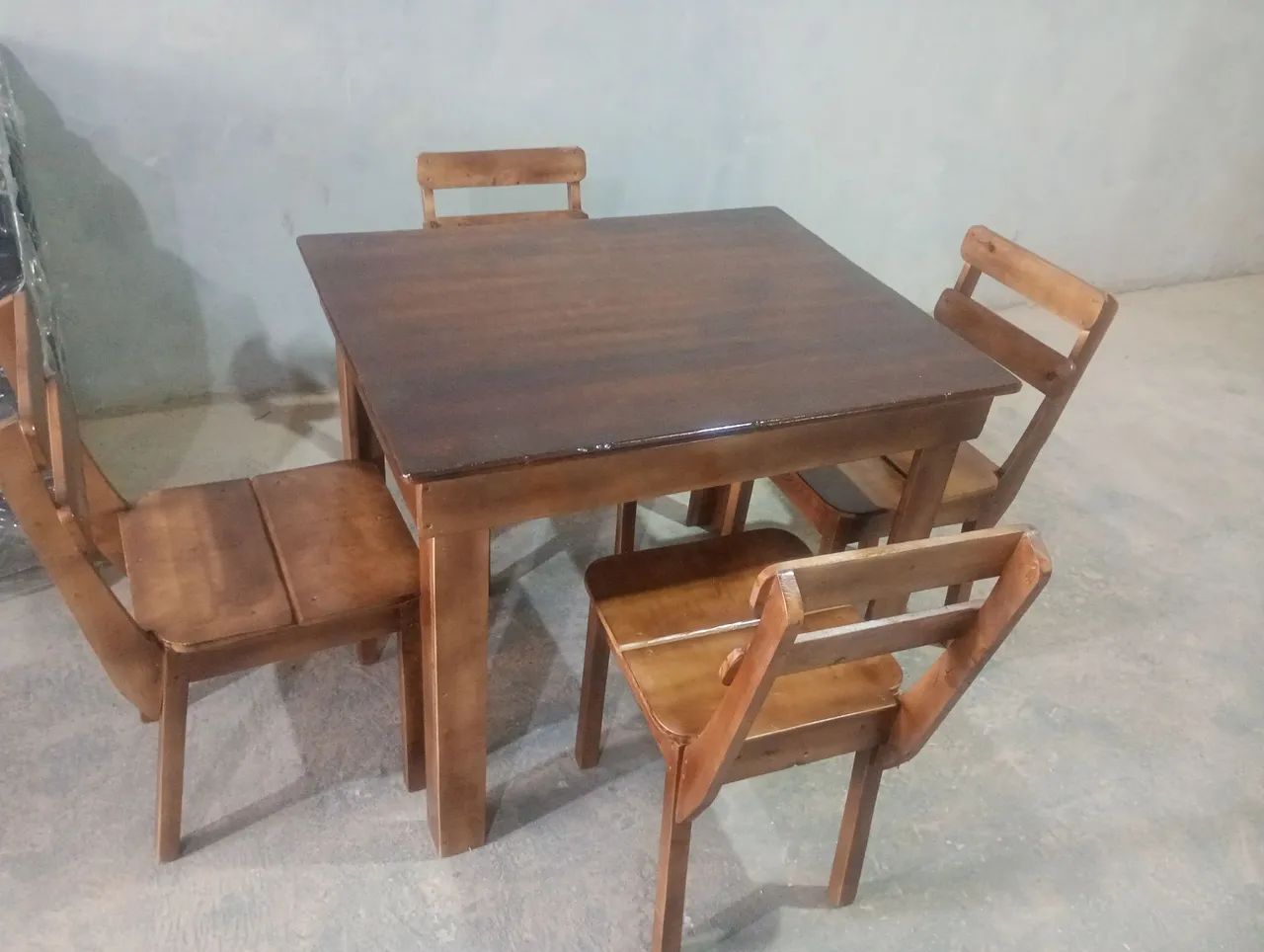 Mesa sala de jantar com 4 cadeiras  - Foto 2