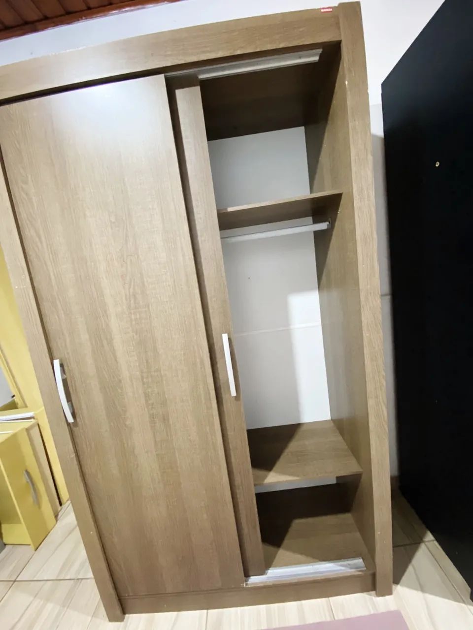 Guarda roupa de solteiro  - Foto 4