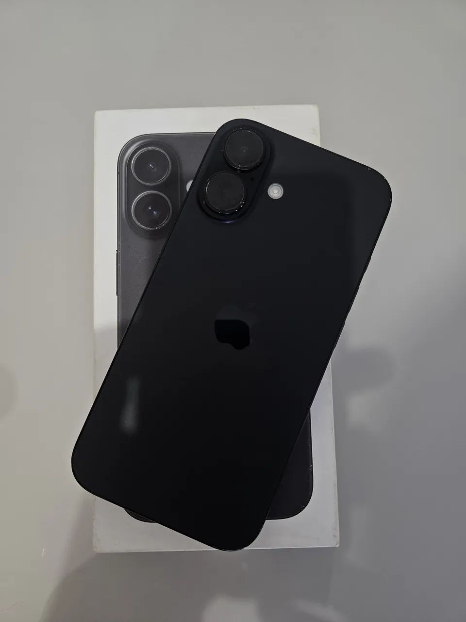 iPhone 16  - Foto 3
