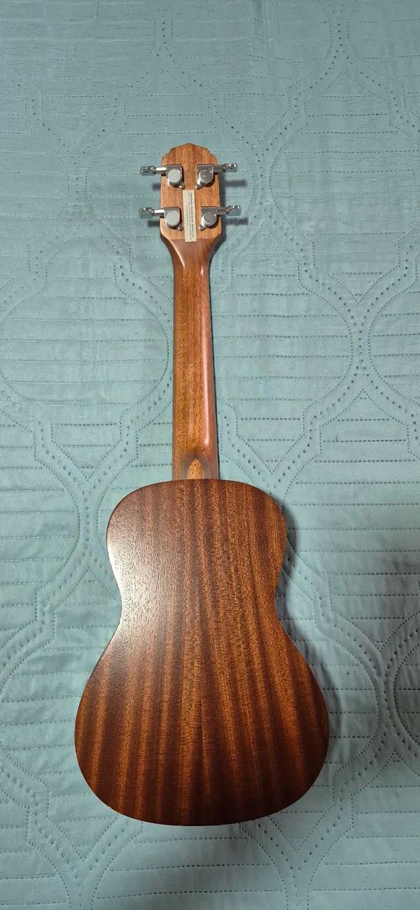 Ukulele Giannini Acoustik com capa - Foto 4