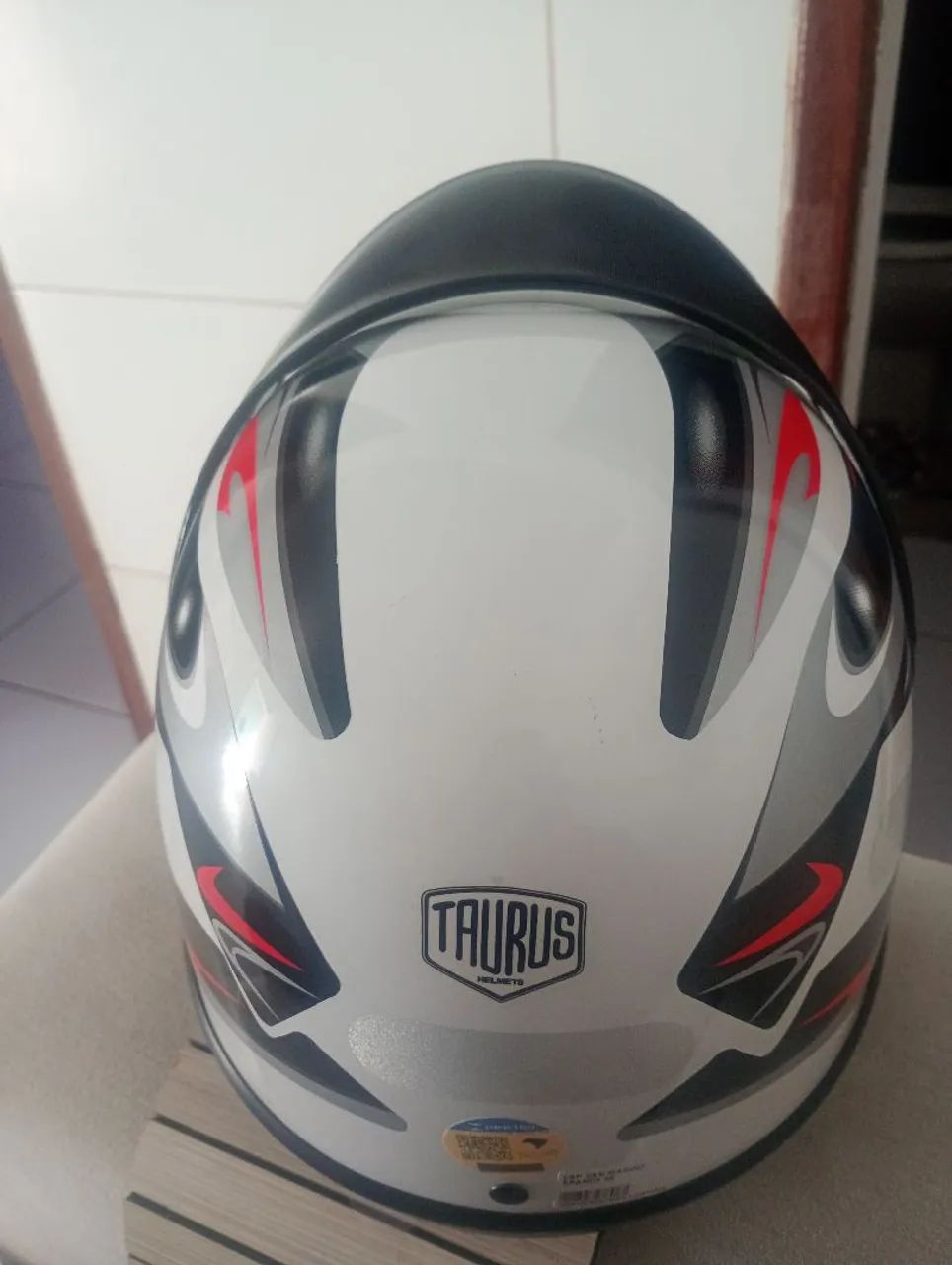 Capacete Taurus - Foto 2