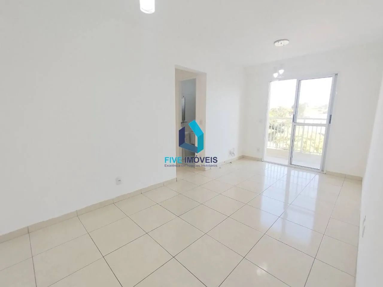 Apartamento 2 Dormitórios com Vaga  Ótima Oportunidade em Interlagos