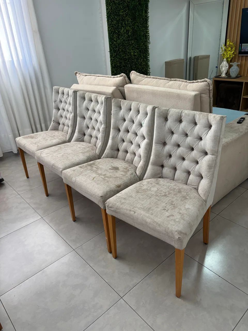 Cadeiras para mesa de jantar