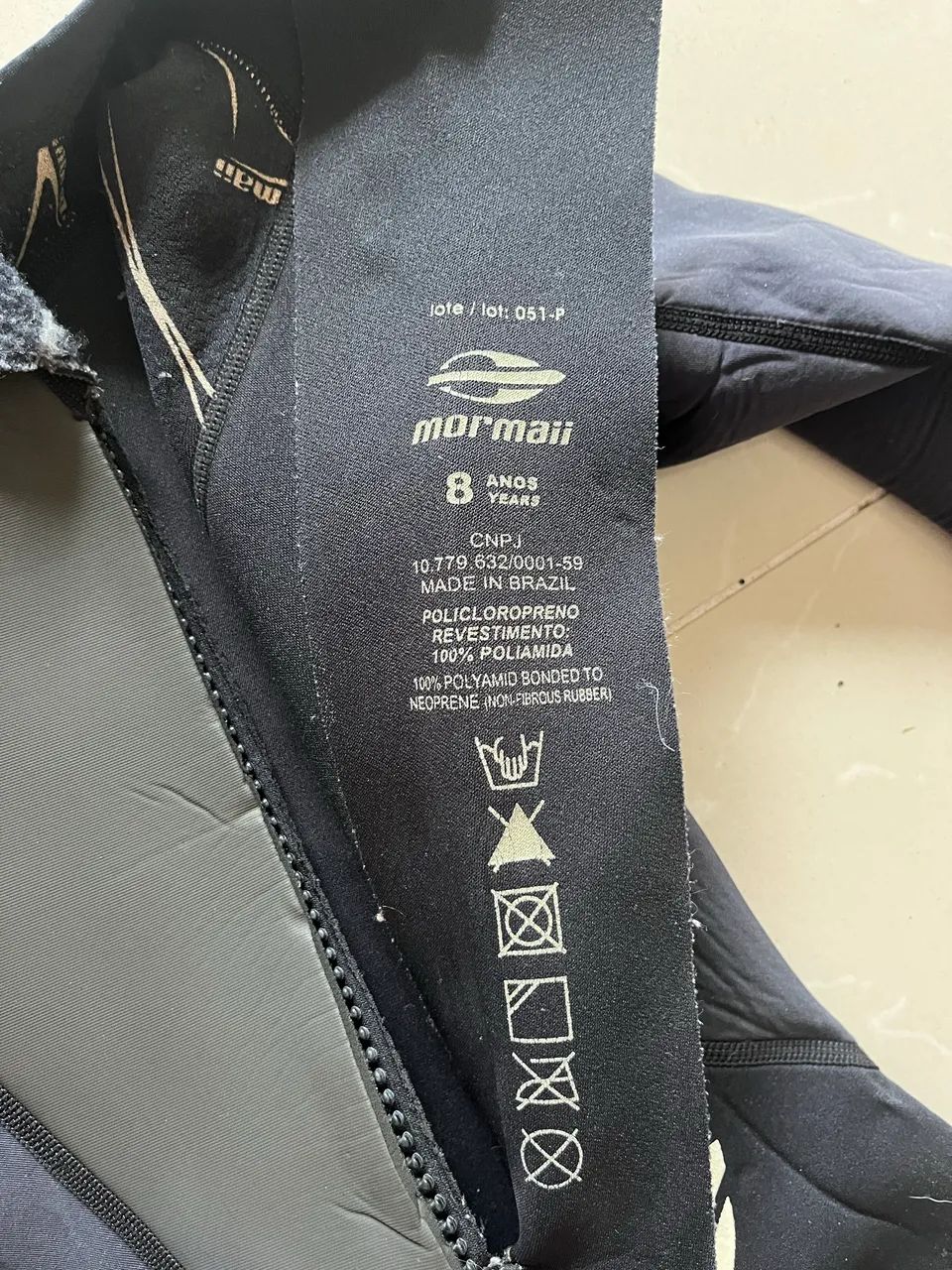 Kit 2 Roupas de Borracha Neoprene Infantil: Mormaii (8 anos) + Tribord (6 anos) - Foto 3