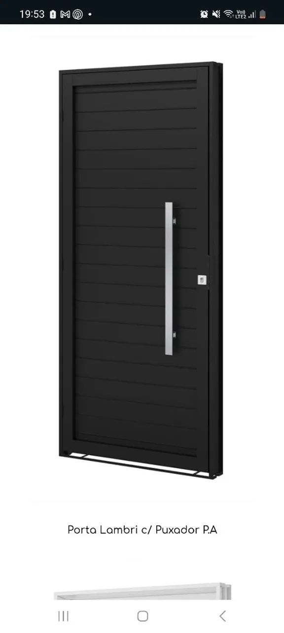 Porta preta- nova e lacrada
