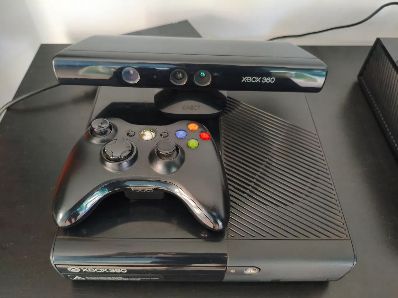 Xbox 360 + 1 Controle + Kinect  - Foto 2