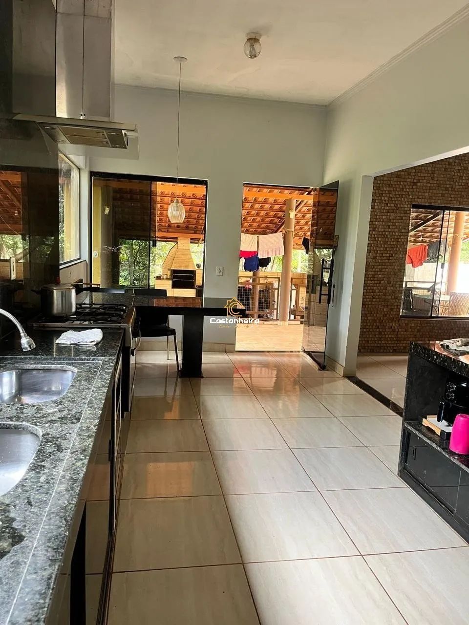 Chácara Próximo Av. JK com Casa de 05 Quartos - Centro - Foto 5