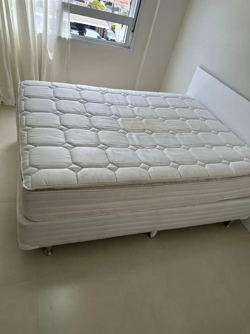 Cama box de casal com colchão e cabeceira tok stok