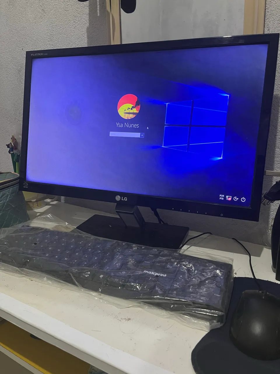 Computador em perfeito estado ! 