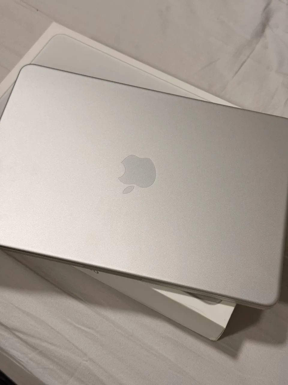 MACBOOK NEO 256g - Foto 3