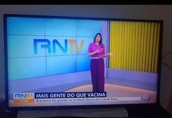 TV SMART 43" POLEGADAS LG DIGITAL  - Foto 4