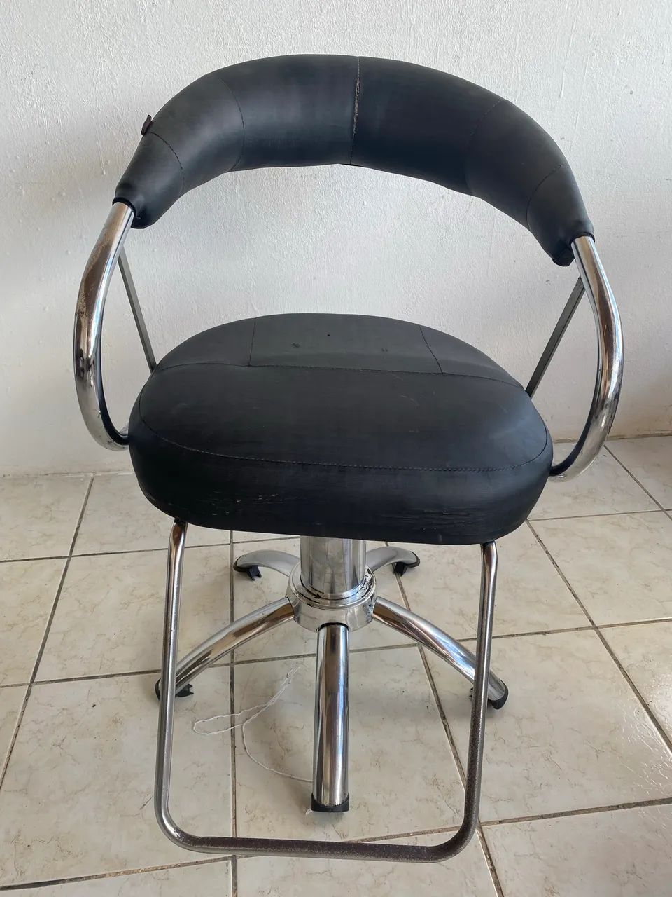Cadeira de Salão ou Barbearia 2 - Foto 2
