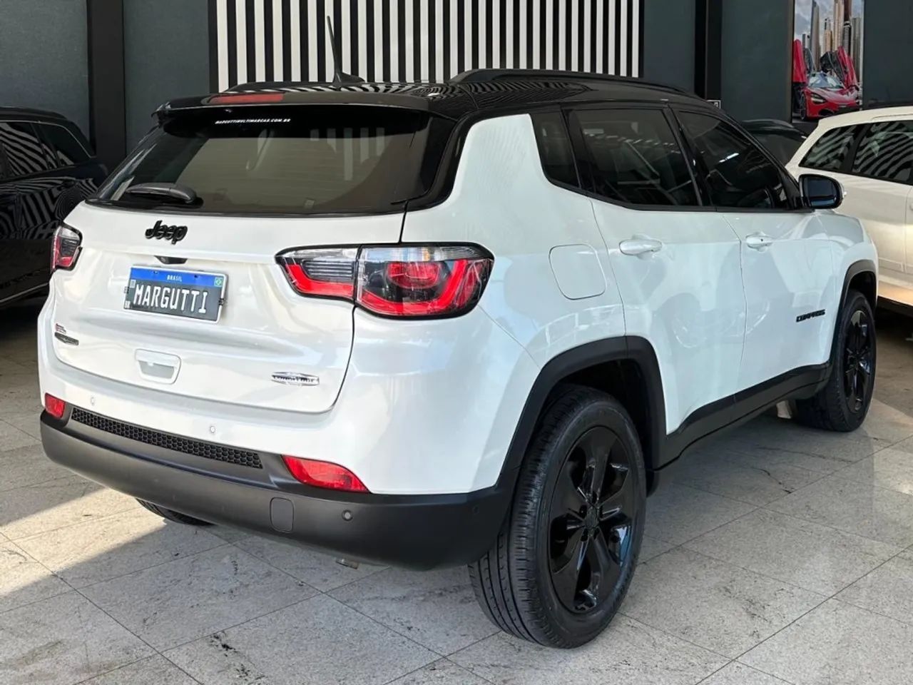 Jeep Compass Longitude 2.0 4X2 Flex 16V Aut. 2021 - Foto 5