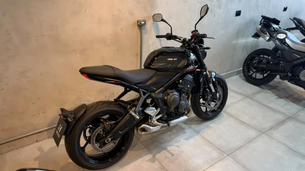 Triumph Trident 660 - Foto 3