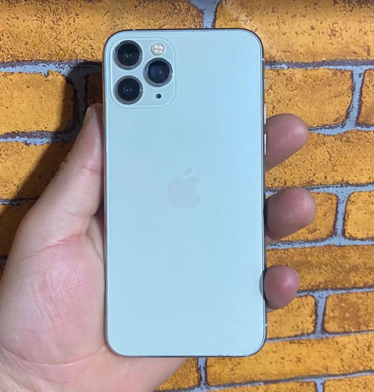 IPHONE 11 PRO  - Foto 2