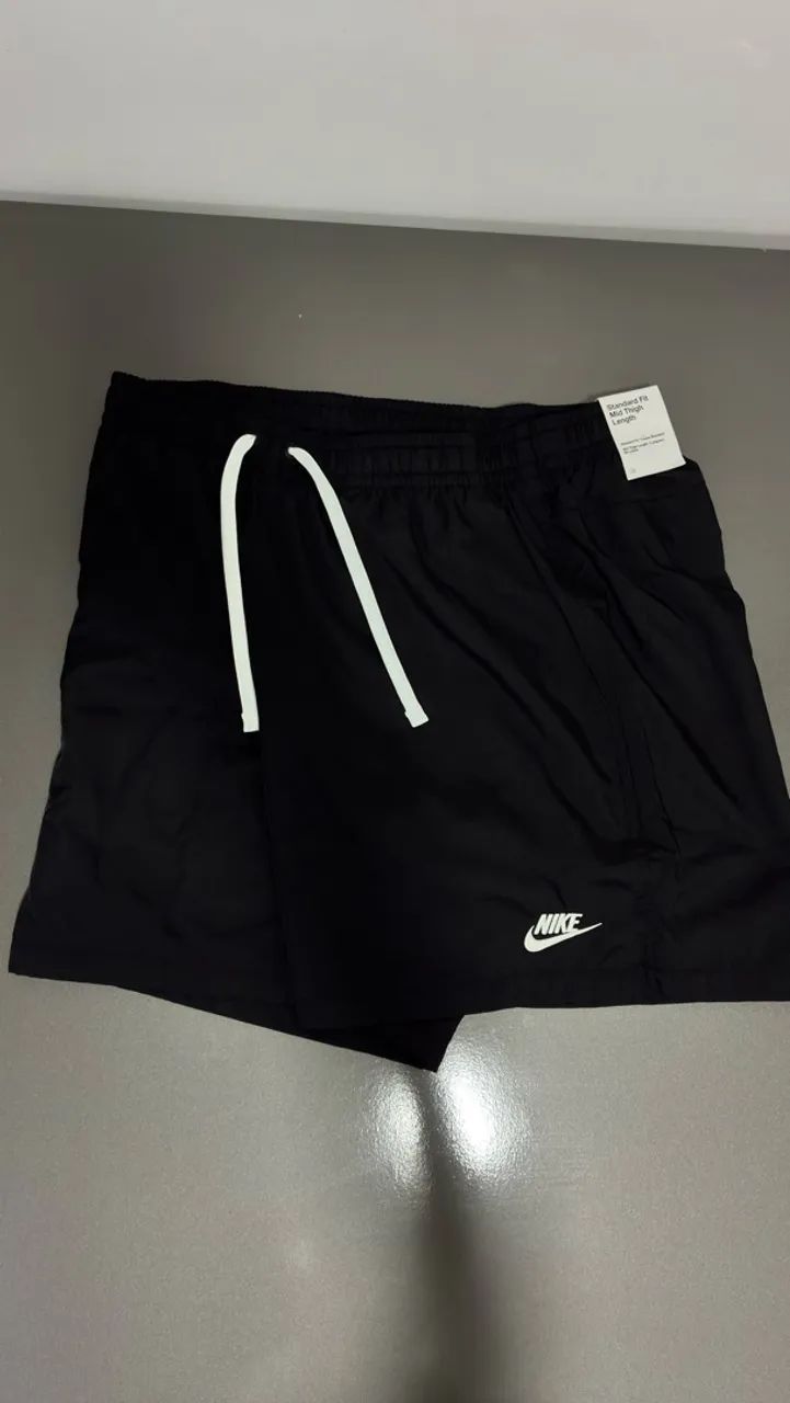 Nike short woven praia