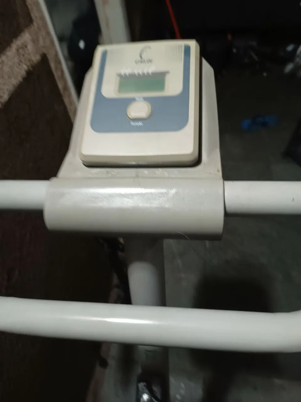 Oportunidade!!! Bicicleta ergométrica Caloi  - Foto 5
