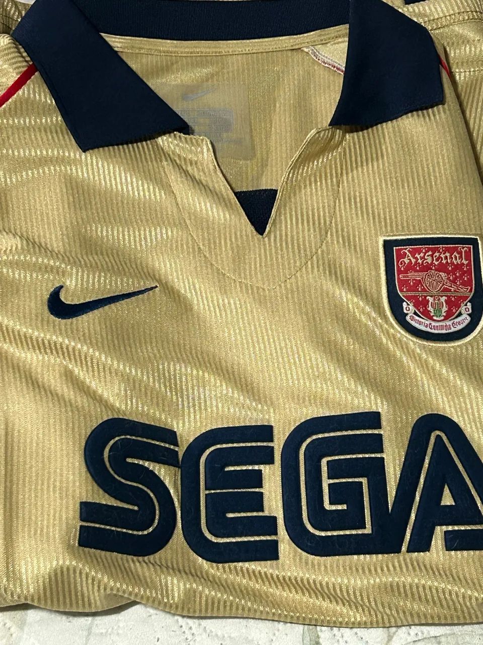 Camisa Arsenal Retrô 1999 - Foto 5