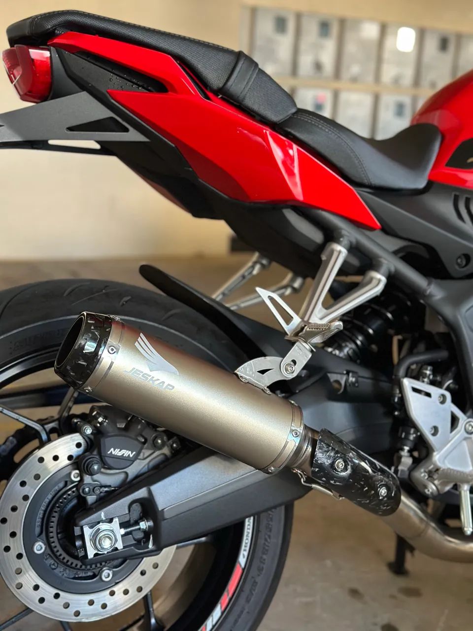 CBR 650R - Foto 3