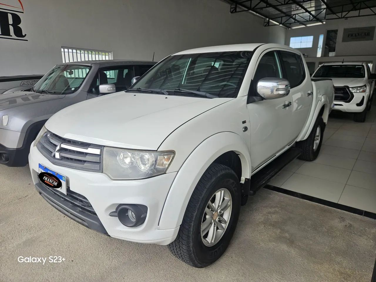 Mitsubishi L200 L200 Triton HPE 3.2 CD TB Int.Diesel Aut 2015