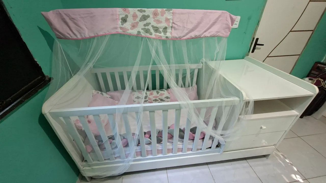 Berço com cômoda acoplada ?