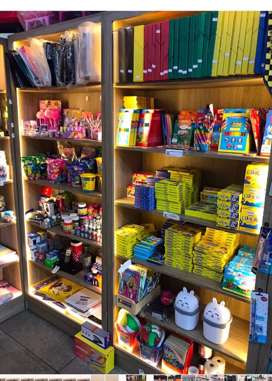 Loja completa moveis usados para loja de brinquedos presentes papelaria - Foto 4