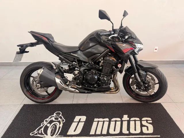 KAWASAKI Z900 