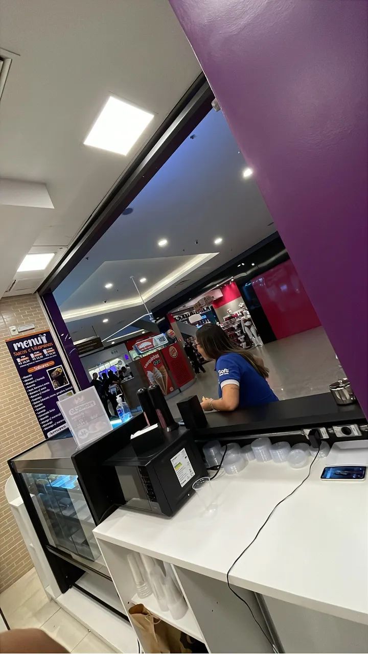 Passo ótimo ponto de lanchonete no shopping estação 