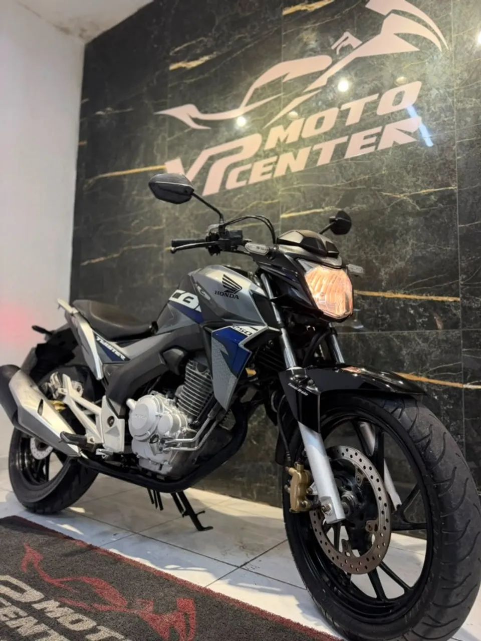 CB 250 TWISTER  2019 - Foto 2