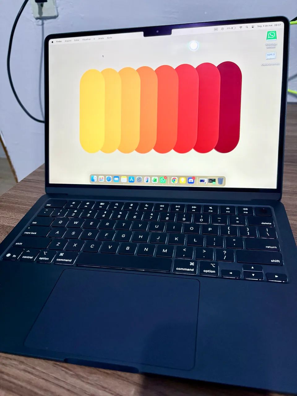 MacBook Air M4 16GB - Midnight + Brindes Acessórios - Notebooks