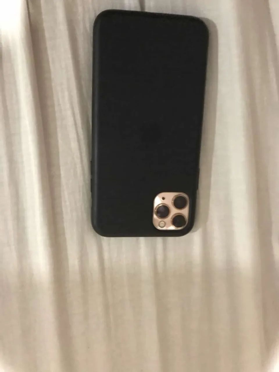 Vendo iPhone 11 Pro Max Gold - Foto 4