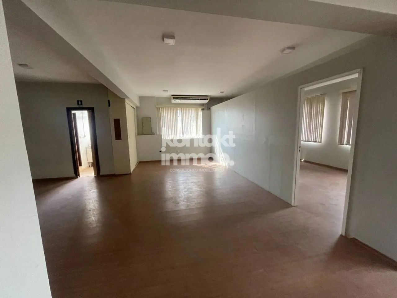 Loja à venda e para alugar 700m² em Centro