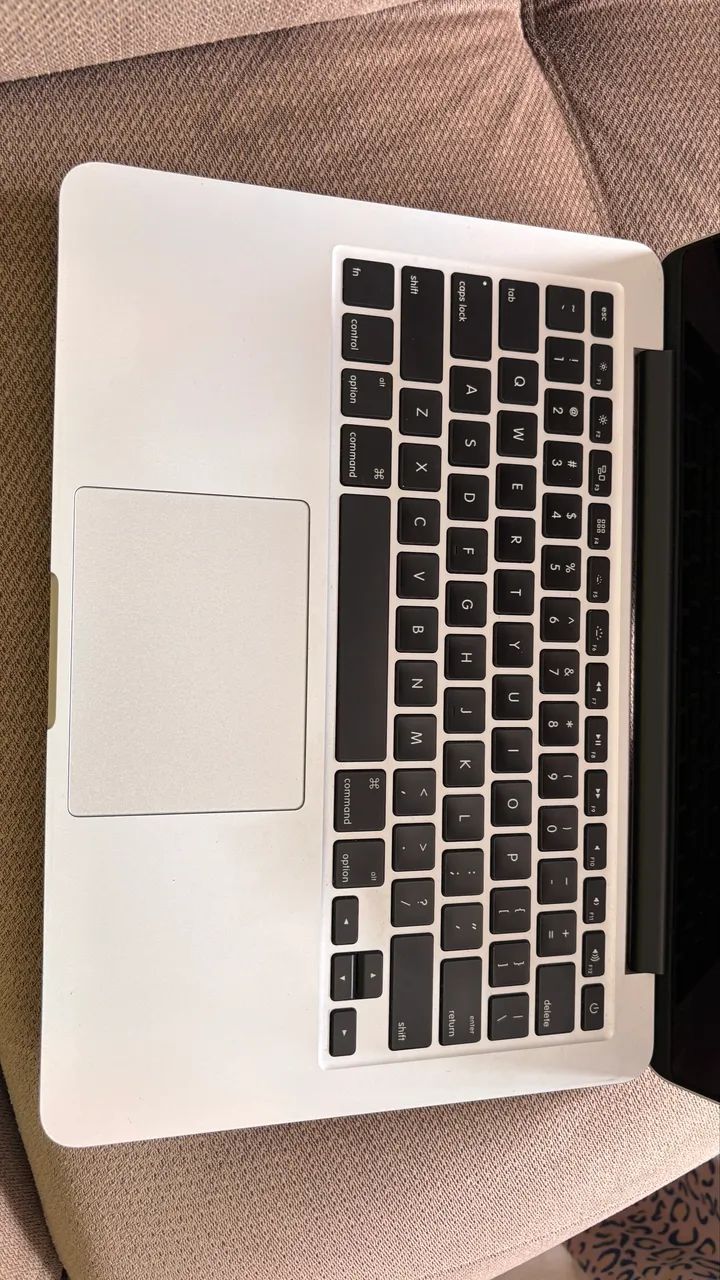 【ジャンク】MacBook Pro Retina 13 Early 2015 MacBook Pro Retina 13? Early 2015 i7 Dual-Core | 16GB RAM | SSD