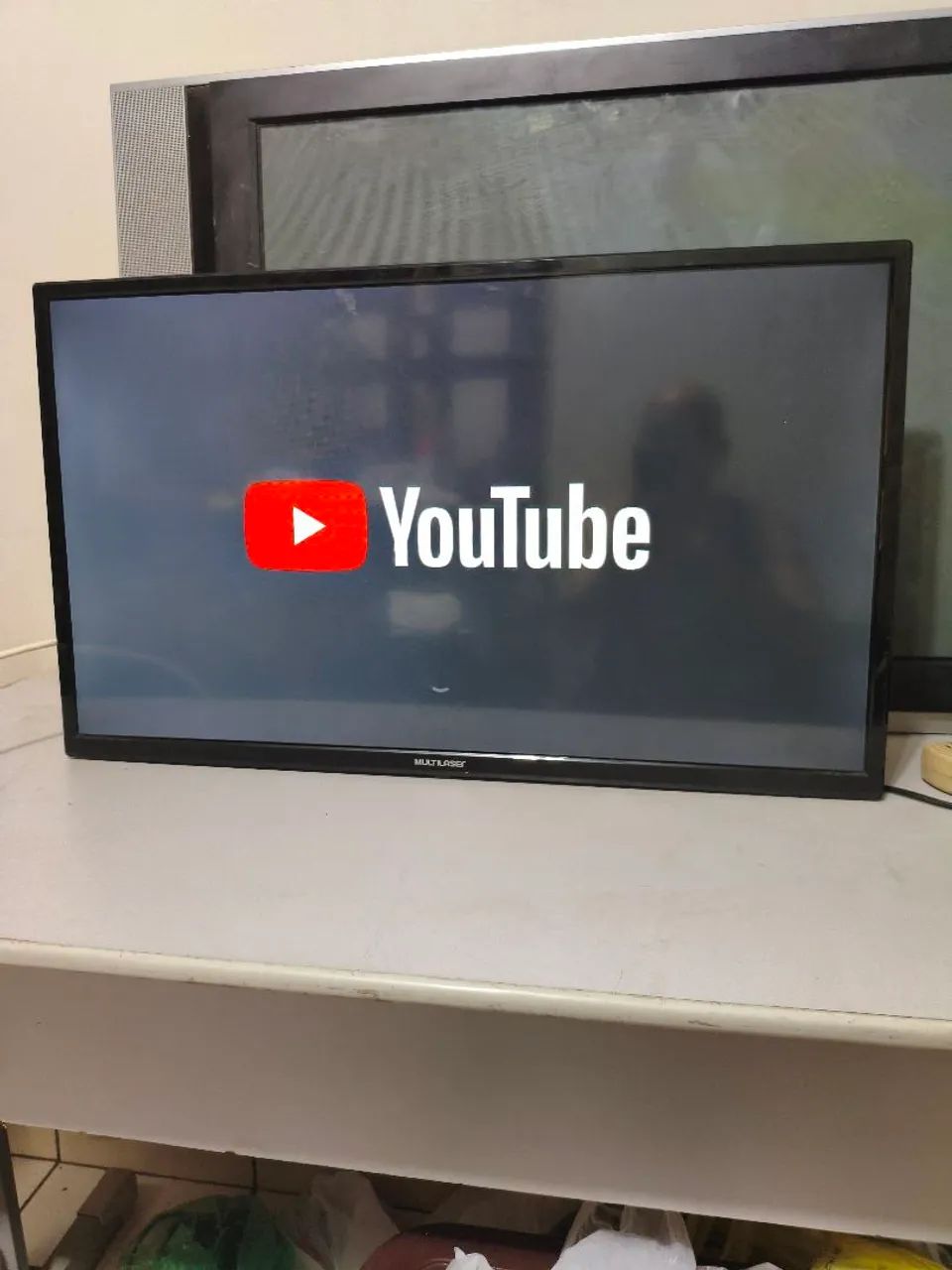 Vendo várias tvs smart e não smart, de 32 a 50 polegadas. * - Foto 4