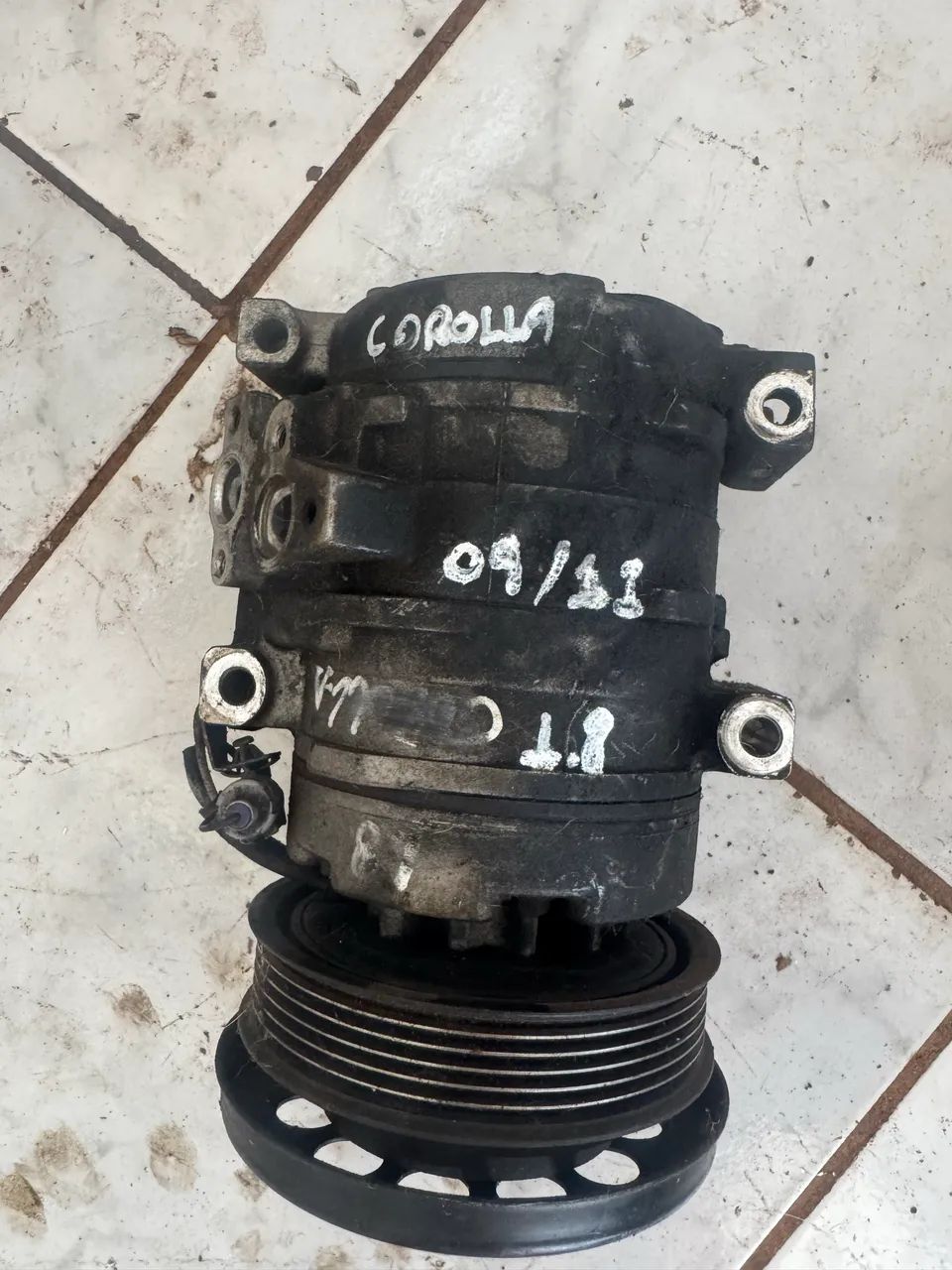 COMPRESSOR DE AR COROLLA 1.8  - Foto 2