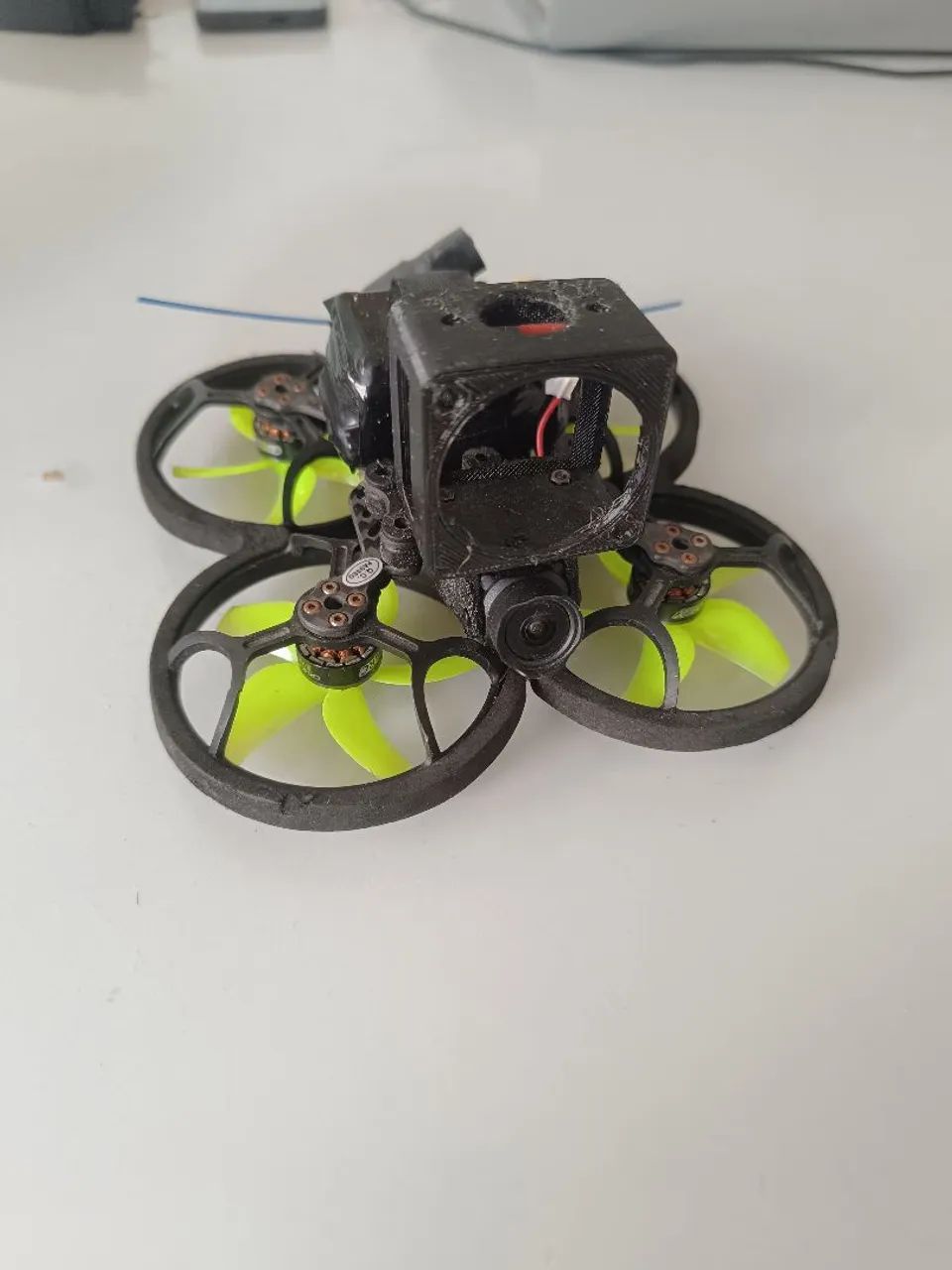 Drone Cinewhoop racer digital