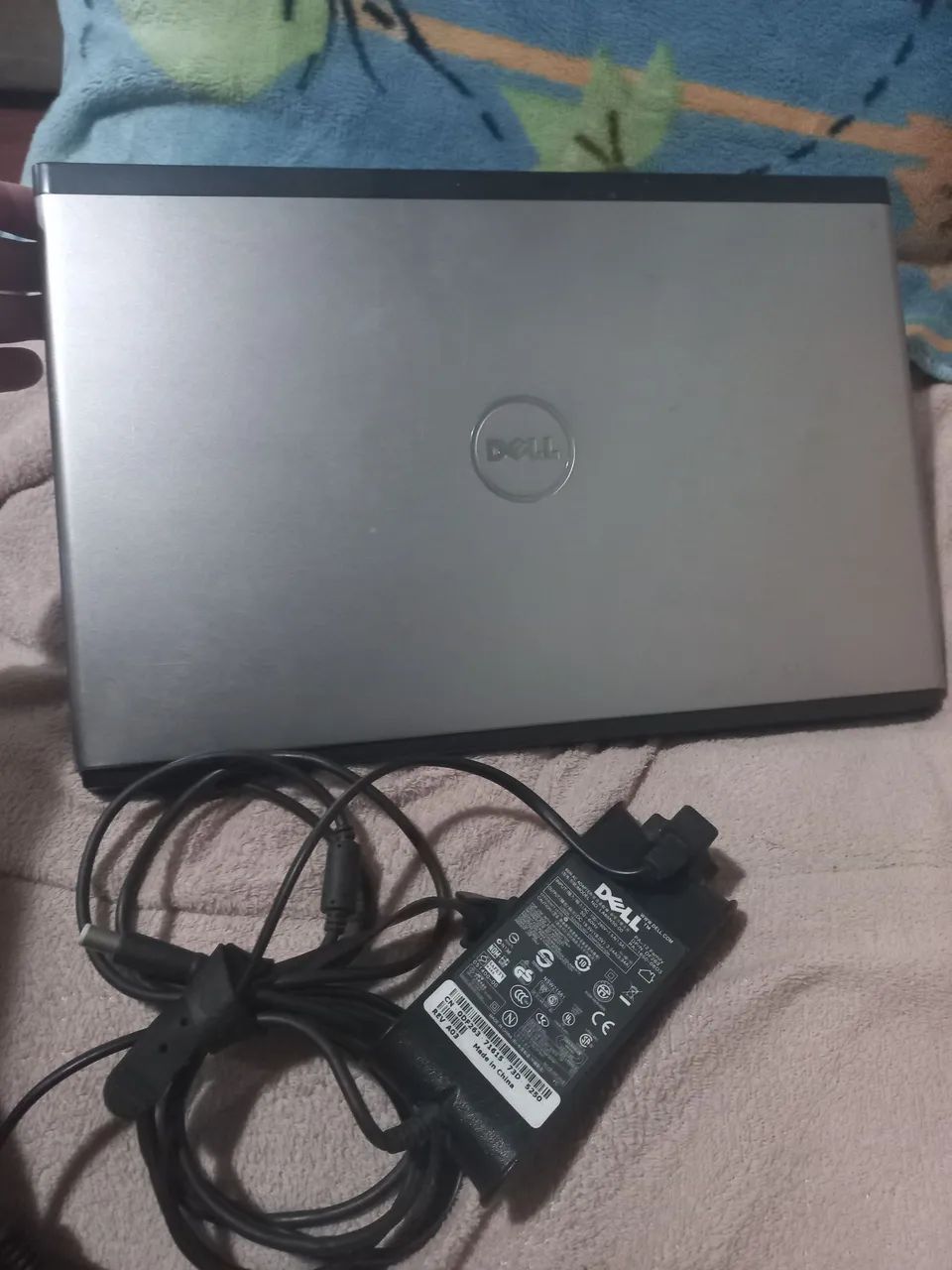 Notebook Dell Core i3 4GB 500HD Bateria Viciada Funciona Normal  - Foto 2