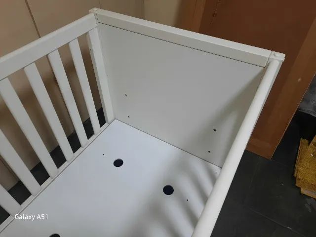 Berço Americano, transforma-se em mini cama, acompanha colchão - Foto 2