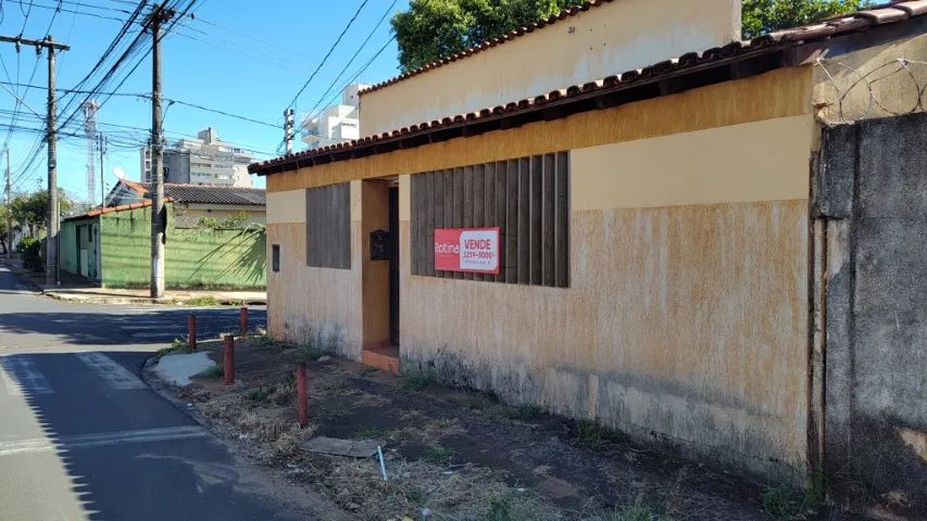 Vendo casa antiga Bairro Saraiva