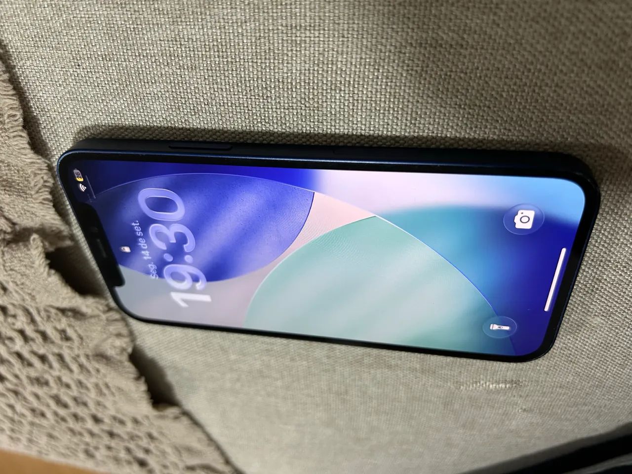 iPhone 12. Azul 