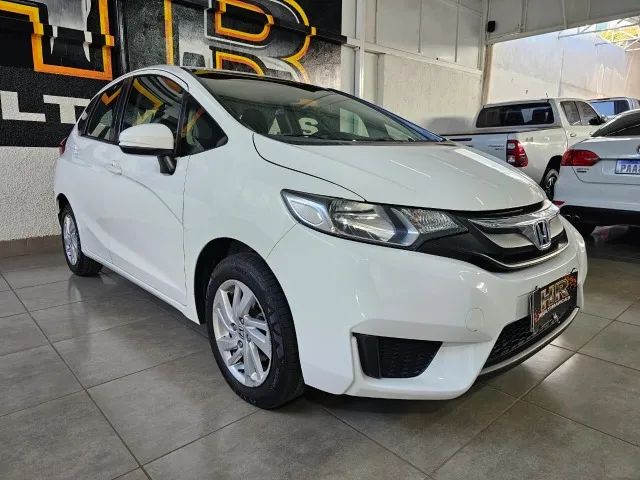 Honda Fit Fit DX 1.5 Flexone 16V 5p Aut. 2017