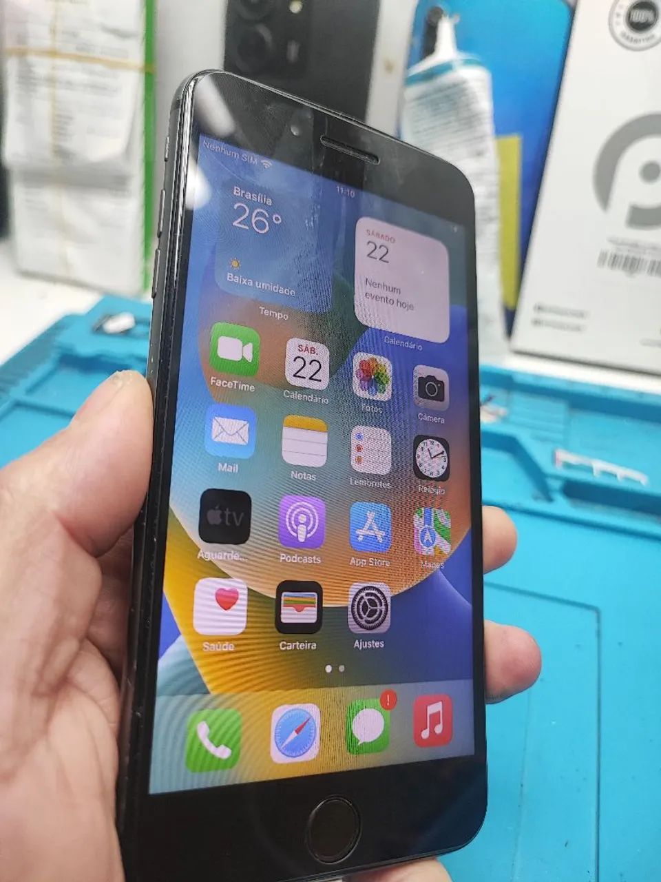 iPhone 8 plus 64 