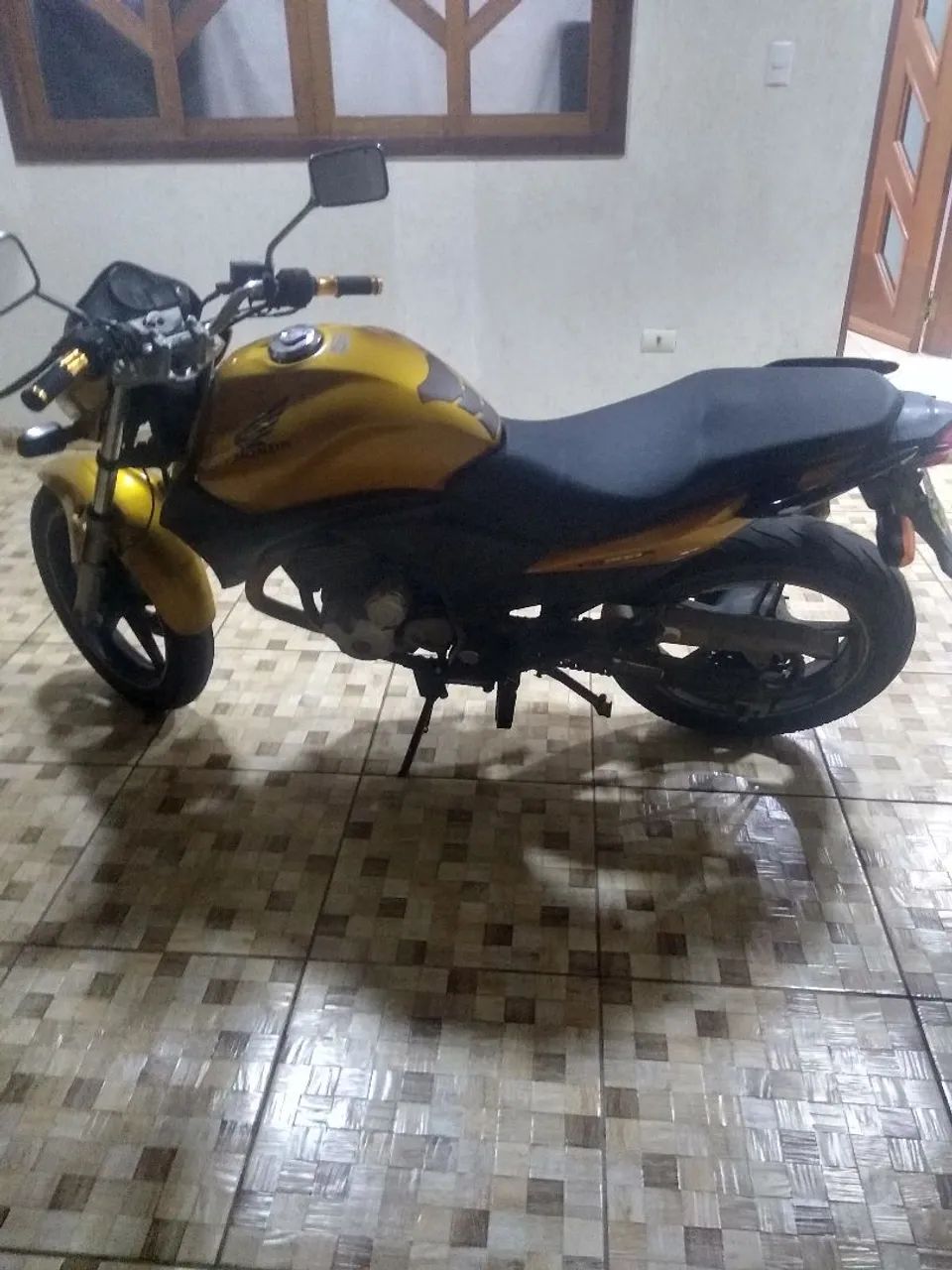 CB 300 DOURADA - Foto 4