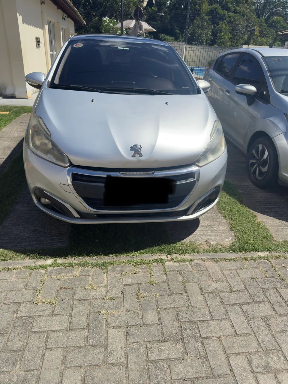 Peugeot 208 208 Allure 1.2 Flex 12V 5p Mec. 2017