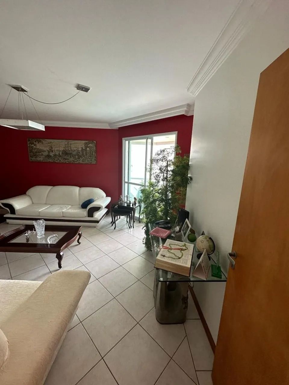 Apartamento de 4 dorms no bairro Coqueiros - Foto 2
