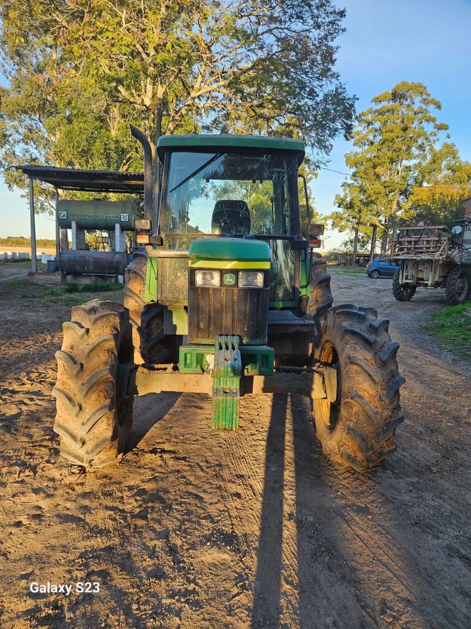 ? TRATOR JOHN DEERE - Foto 2