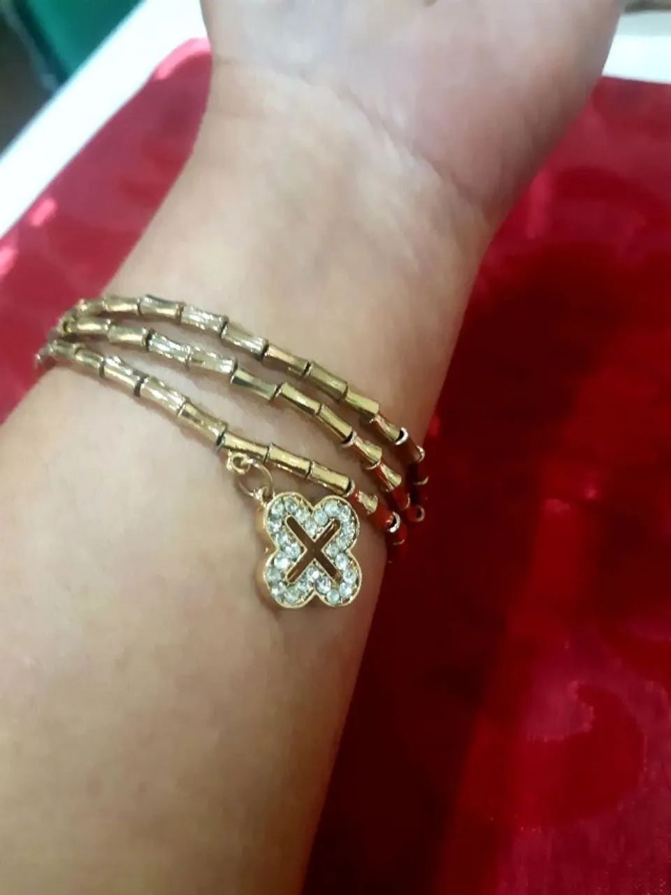 Conjunto de 3 pulseiras banhada a ouro e pingente