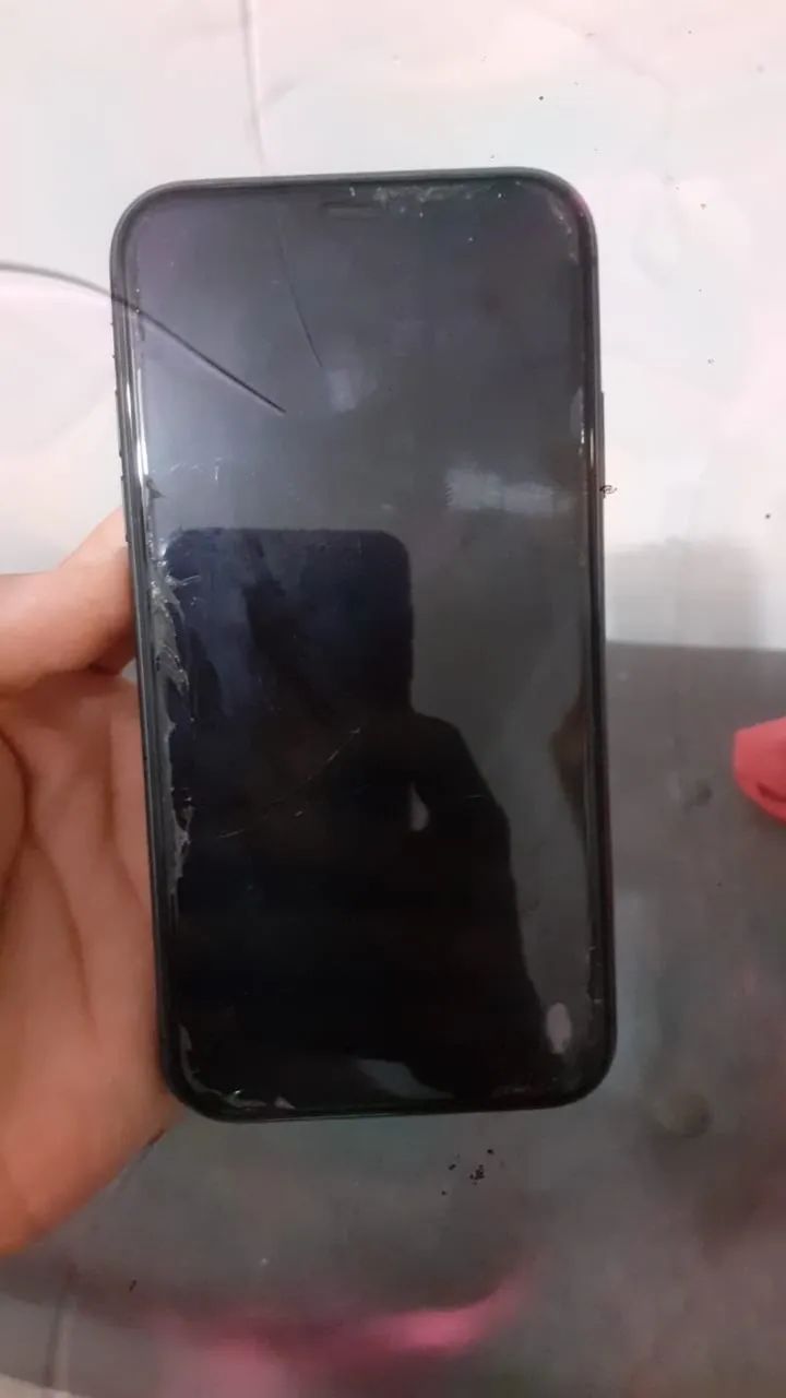 IPHONE 11 64GB    |   PRETO  - Foto 2