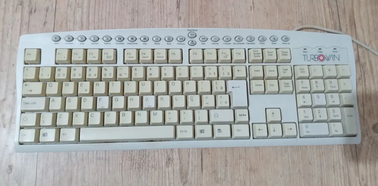 Teclado+Caixas de som Antigo   - Foto 2